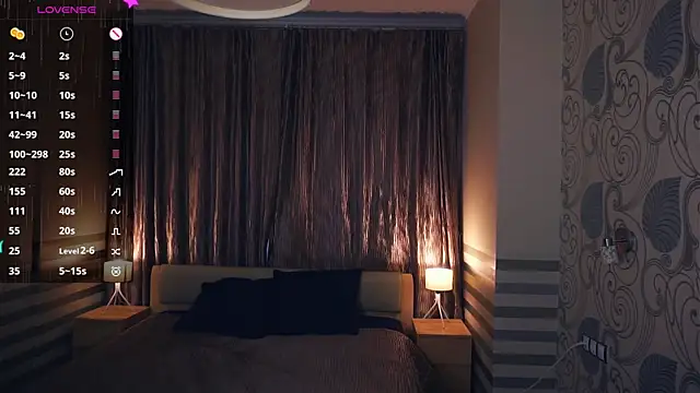 NylaNadler online show from October 6, 2025, 6:55 am