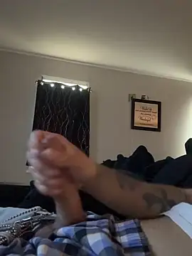 Snapshot of OscarBrow chatting on October 18, 2025, 7:25 pm OscarBrow online show from October 18, 2025, 7:25 pm