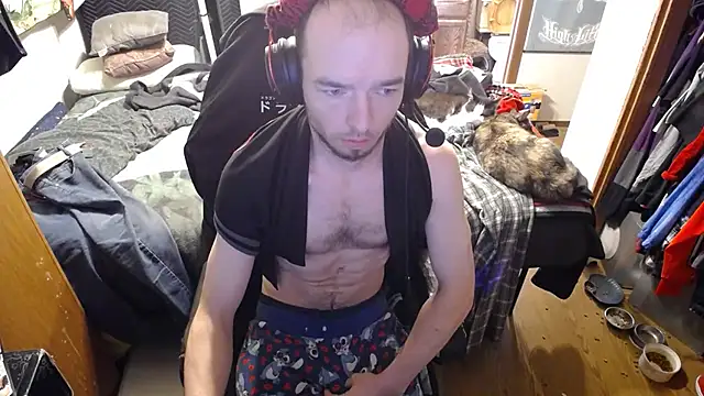 Snapshot of womenhateme69 chatting on October 17, 2025, 10:01 pm womenhateme69 online show from October 17, 2025, 10:01 pm