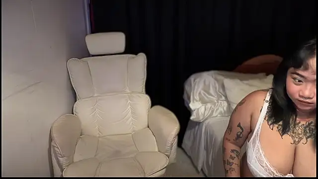  XXXKittyTingles online show from January 15, 2026, 7:13 am