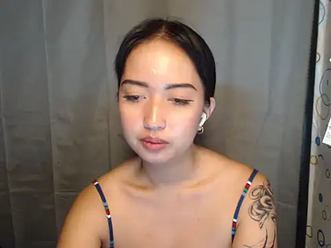 Soft Angel8 online show from April 24, 2026, 5:15 pm