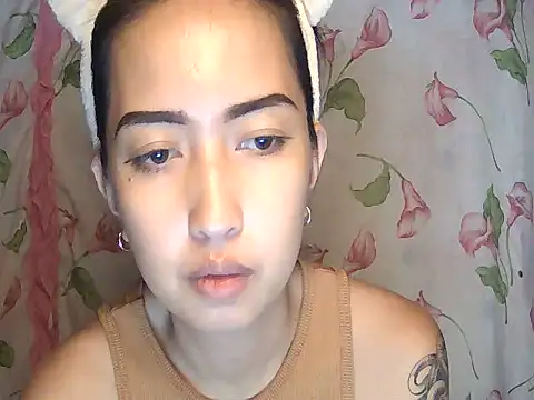 Snapshot of Soft_Angel8 chatting on July 13, 2026, 4:43 pm Soft Angel8 online show from July 13, 2026, 4:43 pm