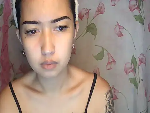 Snapshot of Soft_Angel8 chatting on July 23, 2026, 10:57 am Soft Angel8 online show from July 23, 2026, 10:57 am
