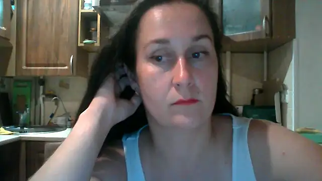Amandda  online show from September 14, 2025, 6:29 pm