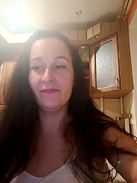 Amandda  online show from September 30, 2025, 6:46 pm