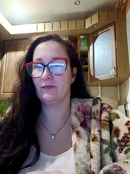 Amandda  online show from December 14, 2025, 9:30 pm