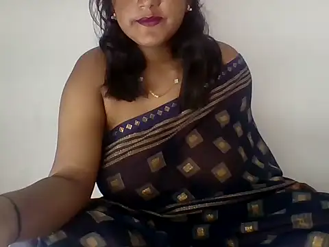 Snapshot of Cute_mikii chatting on December 20, 2025, 6:53 am Cute mikii online show from December 20, 2025, 6:53 am