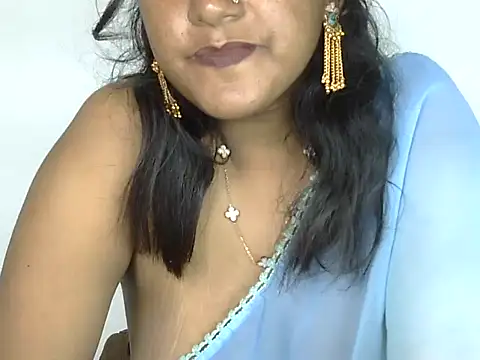 Snapshot of Cute_mikii chatting on February 27, 2026, 6:46 am Cute mikii online show from February 27, 2026, 6:46 am