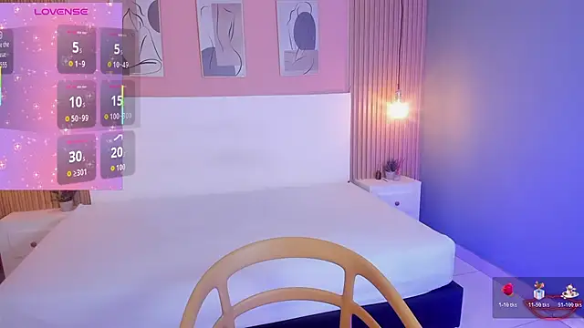 Snapshot of candy_lux30 chatting on October 26, 2025, 4:07 am candy lux30 online show from October 26, 2025, 4:07 am