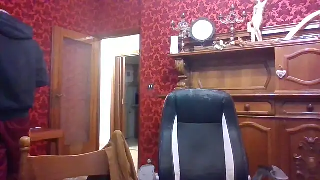 Snapshot of omihaze94 chatting on December 14, 2025, 8:46 pm omihaze94 online show from December 14, 2025, 8:46 pm