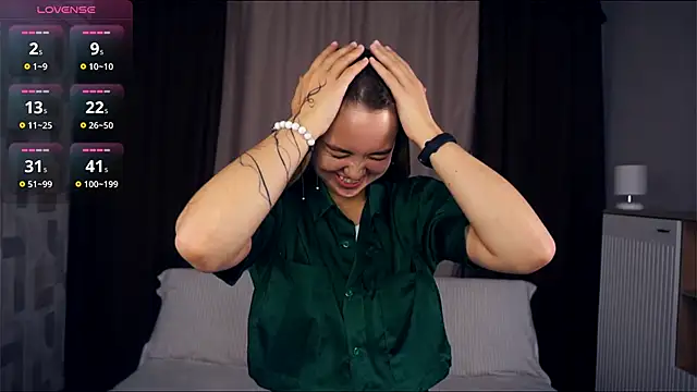 KayleenCurtis online show from October 10, 2025, 5:06 am