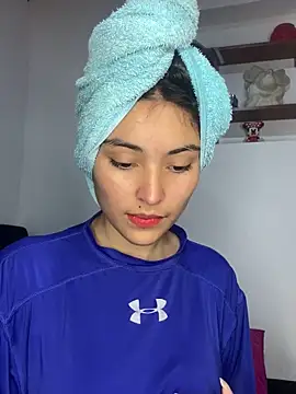 hotwife26 online show from March 12, 2026, 11:55 pm