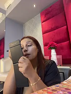 Snapshot of VictoriaFerro chatting on June 13, 2026, 2:48 pm VictoriaFerro online show from June 13, 2026, 2:48 pm