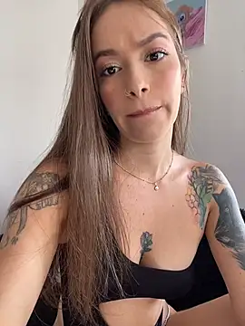 alysa g  online show from July 5, 2026, 9:00 pm