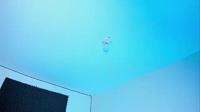 Snapshot of Ellope_ chatting on October 16, 2025, 2:12 am Ellope online show from October 16, 2025, 2:12 am