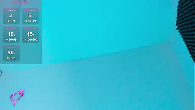 Snapshot of Ellope_ chatting on November 10, 2025, 10:20 pm Ellope online show from November 10, 2025, 10:20 pm