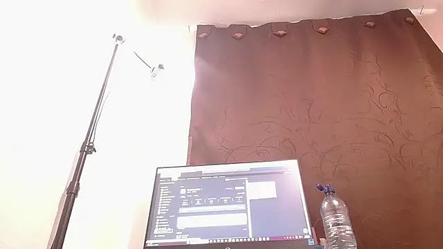 Snapshot of Skarleth_Diaz chatting on November 29, 2025, 3:53 am Skarleth Diaz online show from November 29, 2025, 3:53 am