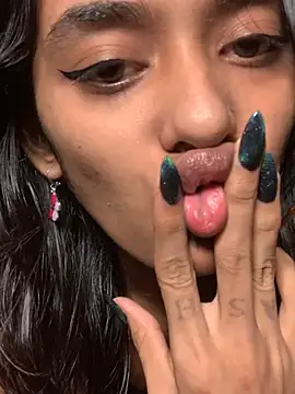 Snapshot of Serah201 chatting on February 7, 2026, 6:55 pm Serah201 online show from February 7, 2026, 6:55 pm