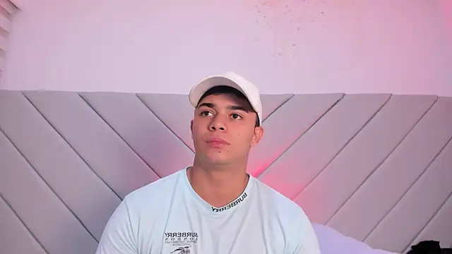 Snapshot of jayd_muscle chatting on October 11, 2025, 4:12 am jayd muscle online show from October 11, 2025, 4:12 am