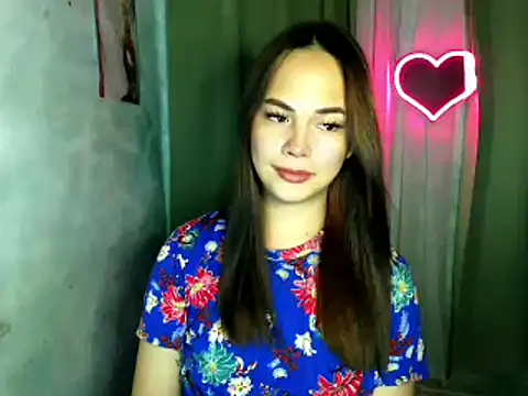 sweetsassyxx online show from February 17, 2026, 6:21 am