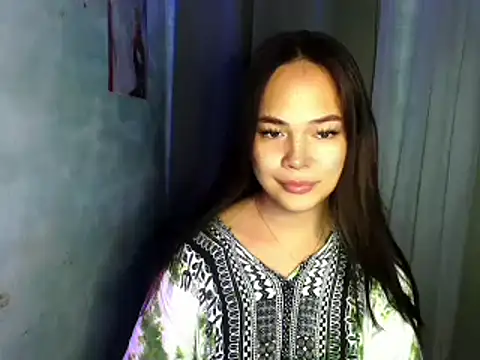 Snapshot of sweetsassyxx chatting on June 2, 2026, 12:23 am sweetsassyxx online show from June 2, 2026, 12:23 am