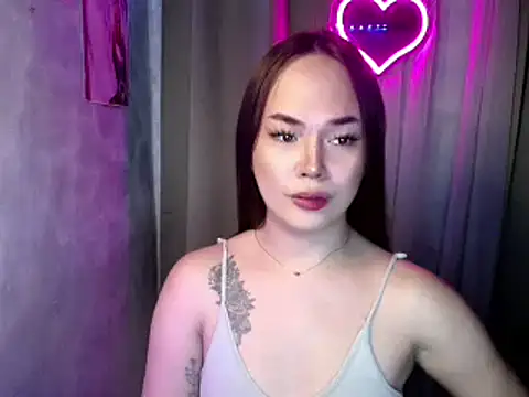 sweetsassyxx online show from August 1, 2026, 2:22 am