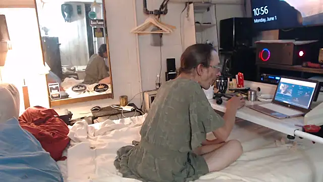 Puff0169 online show from June 2, 2026, 2:57 am
