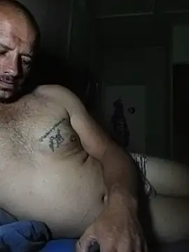 Lekewarmele online show from April 13, 2026, 8:47 pm