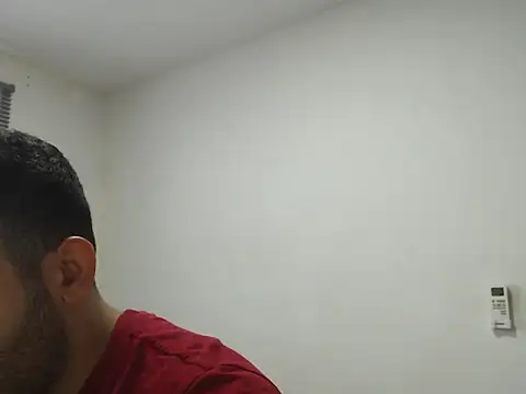 Snapshot of Ana_ThiagoxX chatting on November 13, 2025, 6:18 pm Ana ThiagoxX online show from November 13, 2025, 6:18 pm