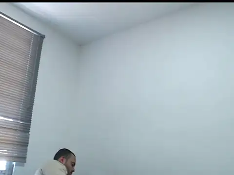 Snapshot of Ana_ThiagoxX chatting on March 16, 2026, 7:29 pm Ana ThiagoxX online show from March 16, 2026, 7:29 pm