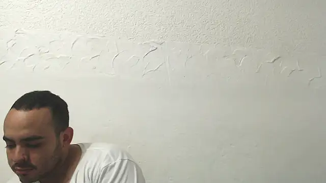 Snapshot of Ana_ThiagoxX chatting on May 15, 2026, 11:34 pm Ana ThiagoxX online show from May 15, 2026, 11:34 pm