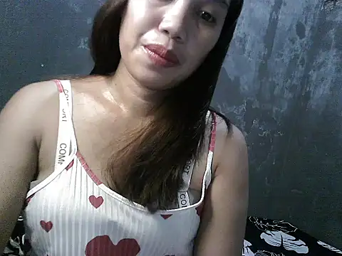 sweet bunnie online show from May 22, 2026, 6:35 pm
