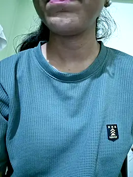Telugu   Sexygirl   Naidu online show from May 1, 2026, 4:28 am