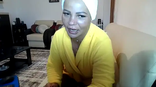 Ella sweety00 online show from May 10, 2026, 11:26 am