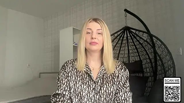 Blondie xoxoxo online show from March 25, 2026, 11:05 am