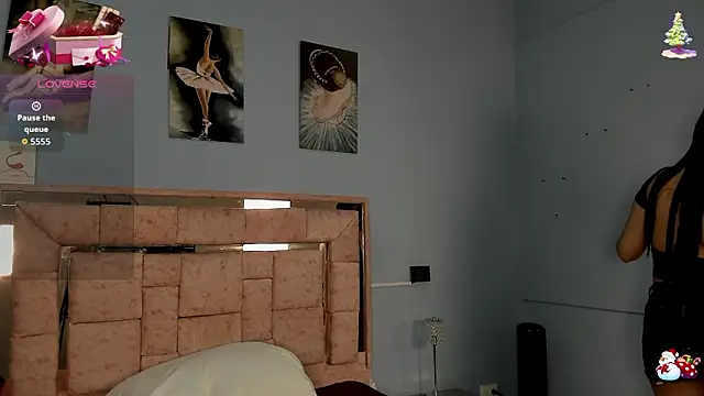 LICKY LOV online show from March 12, 2026, 3:01 am