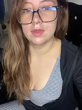 Snapshot of Blair_Bunnyy chatting on October 10, 2025, 10:53 pm Blair Bunnyy online show from October 10, 2025, 10:53 pm