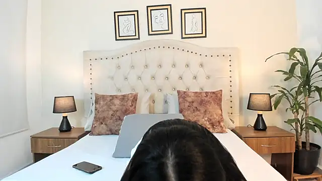 Snapshot of natasha_moreno chatting on July 8, 2026, 12:20 pm natasha moreno online show from July 8, 2026, 12:20 pm