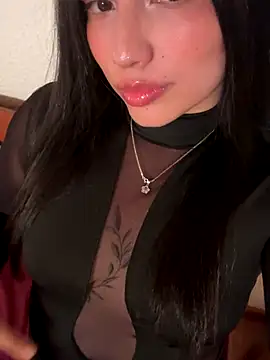 Snapshot of Jadee_grey chatting on October 24, 2025, 12:52 am Jadee grey online show from October 24, 2025, 12:52 am