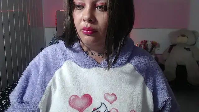 patty squirt  online show from March 12, 2025, 9:55 am