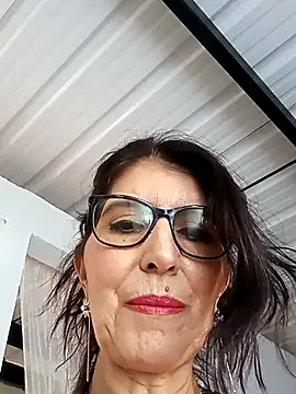 Snapshot of swity_foster chatting on September 10, 2025, 12:49 pm swity foster online show from September 10, 2025, 12:49 pm