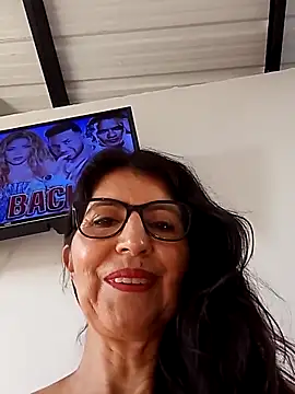 Snapshot of swity_foster chatting on September 15, 2025, 1:44 pm swity foster online show from September 15, 2025, 1:44 pm