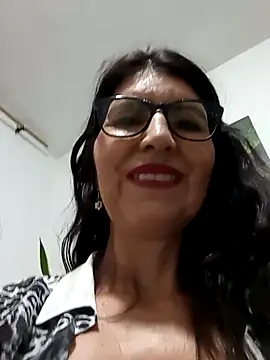 Snapshot of swity_foster chatting on September 24, 2025, 9:23 am swity foster online show from September 24, 2025, 9:23 am