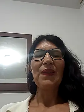 Snapshot of swity_foster chatting on October 9, 2025, 9:51 am swity foster online show from October 9, 2025, 9:51 am