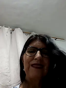 Snapshot of swity_foster chatting on November 1, 2025, 9:11 am swity foster online show from November 1, 2025, 9:11 am