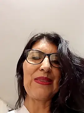 Snapshot of swity_foster chatting on November 10, 2025, 12:37 pm swity foster online show from November 10, 2025, 12:37 pm