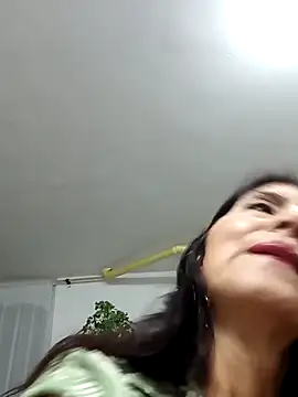 Snapshot of swity_foster chatting on November 22, 2025, 9:08 am swity foster online show from November 22, 2025, 9:08 am