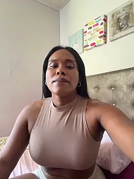 Snapshot of Ashleyroberst chatting on June 21, 2026, 4:53 pm Ashleyroberst online show from June 21, 2026, 4:53 pm