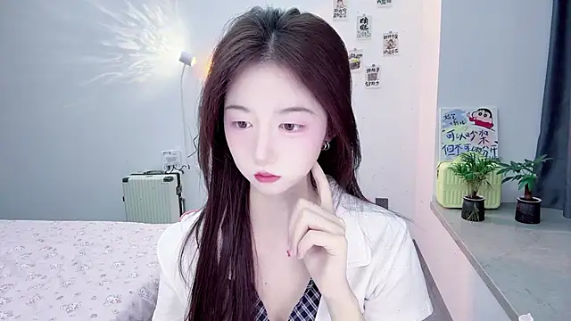 Snapshot of suger-TT chatting on November 11, 2025, 11:10 am suger-TT online show from November 11, 2025, 11:10 am