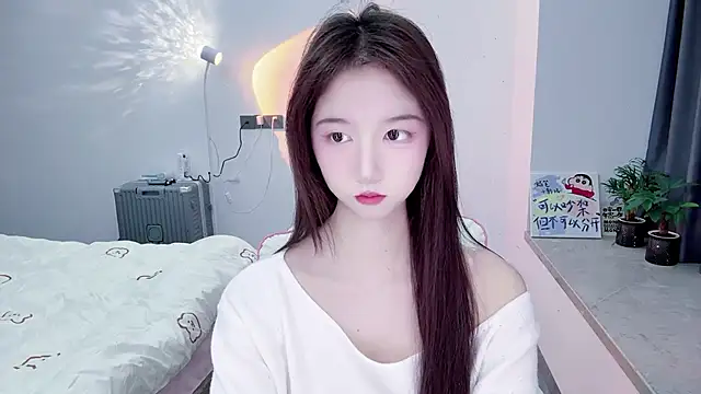 Snapshot of suger-TT chatting on December 15, 2025, 12:31 pm suger-TT online show from December 15, 2025, 12:31 pm